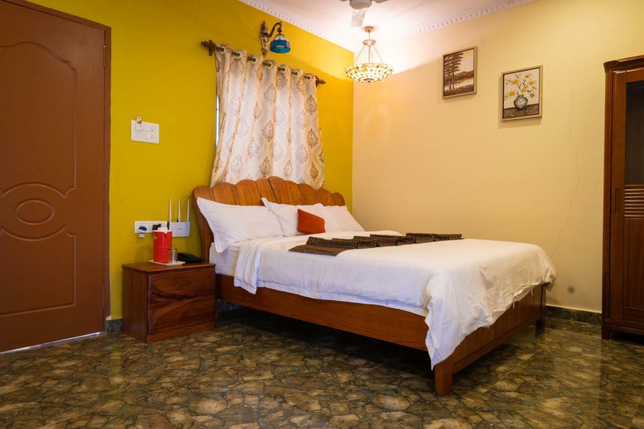 Alcove Resort Vagator Bagian luar foto